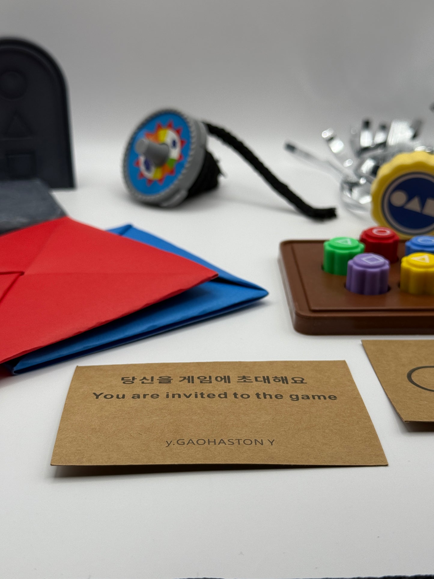 SG Gonggi Spieleset – Mini-Geschenkset „Challenge Edition“ – Spielinspirierte Deko & Accessoires (13-teilig)