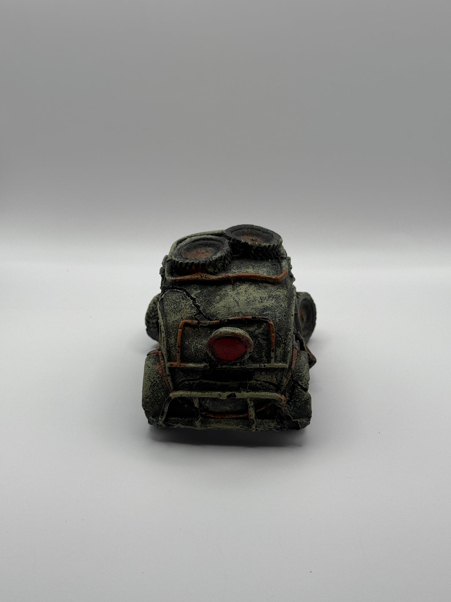 Vintage Camper Deko-Auto fürs Aquarium – Handbemaltes Resin-Ornamen
