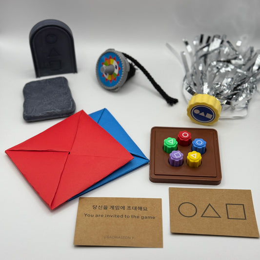 SG Gonggi Spieleset – Mini-Geschenkset „Challenge Edition“ – Spielinspirierte Deko & Accessoires (13-teilig)